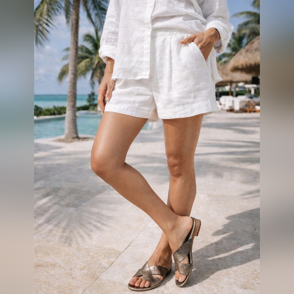 Vaneli Metallic Slide Sandals Women’s 7.5 Silver Leather Flat Slip On Minimalist